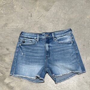 KanCan High Rise Medium Wash Shorts / Size L / box‎ 27-26